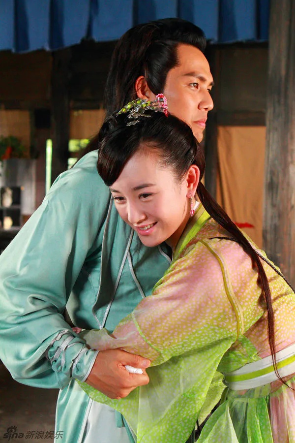 八年后再次重逢知乎结局,天涯明月刀傅红雪知道明月心瞎了