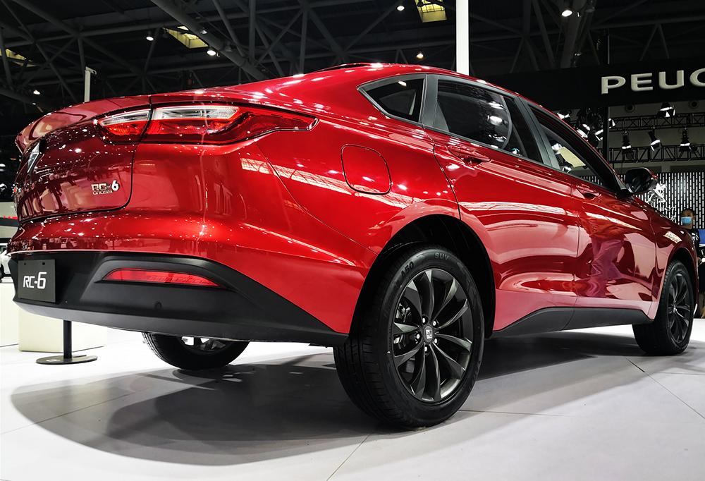 轿车底盘比suv更高级,轿车的底盘堪比suv的有哪些呢