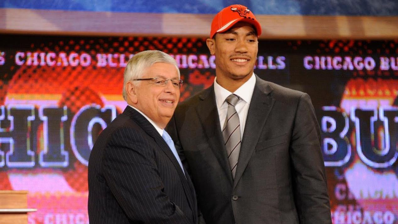 读大学与踢中超二选一，7位球员做出一致选择，出乎意料合乎情理