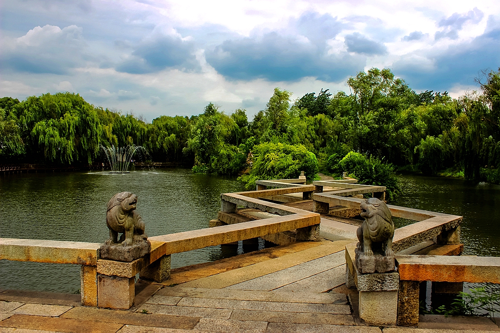 黄浦江是上海的母亲河全长114公里,上海母亲河黄浦江发源于哪个湖