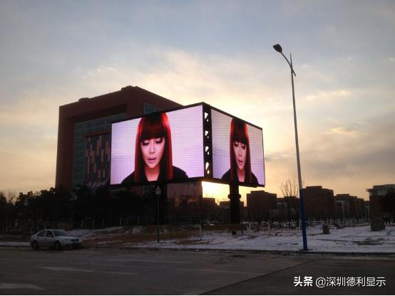 led电子屏多少钱一平,led电子屏显示屏多少钱