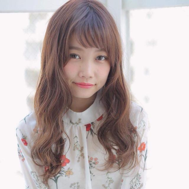 个性短发型女2020流行发型,中长发发型女2020流行发型冬季