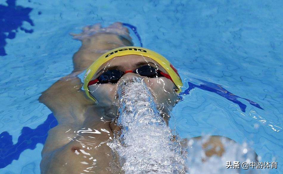 中游体育蛙泳,中游体育游泳教练是如何炼成的