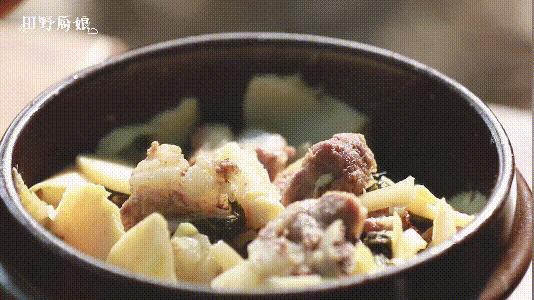 腌制的笋弄什么菜好吃,腌笋烧肉最正宗做法