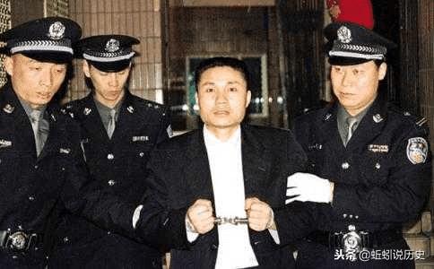 新中国十大悍匪排行榜：张君仅排第五，第二位出动特种兵围剿