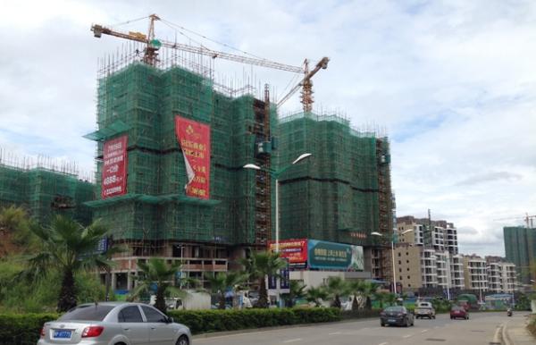 邂逅篇|近2000个日夜自救,我与烂尾楼的恩怨情仇(一)