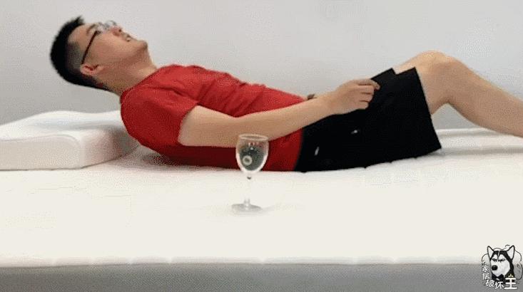 拆解小米床垫,拆开床垫一看全部人震惊