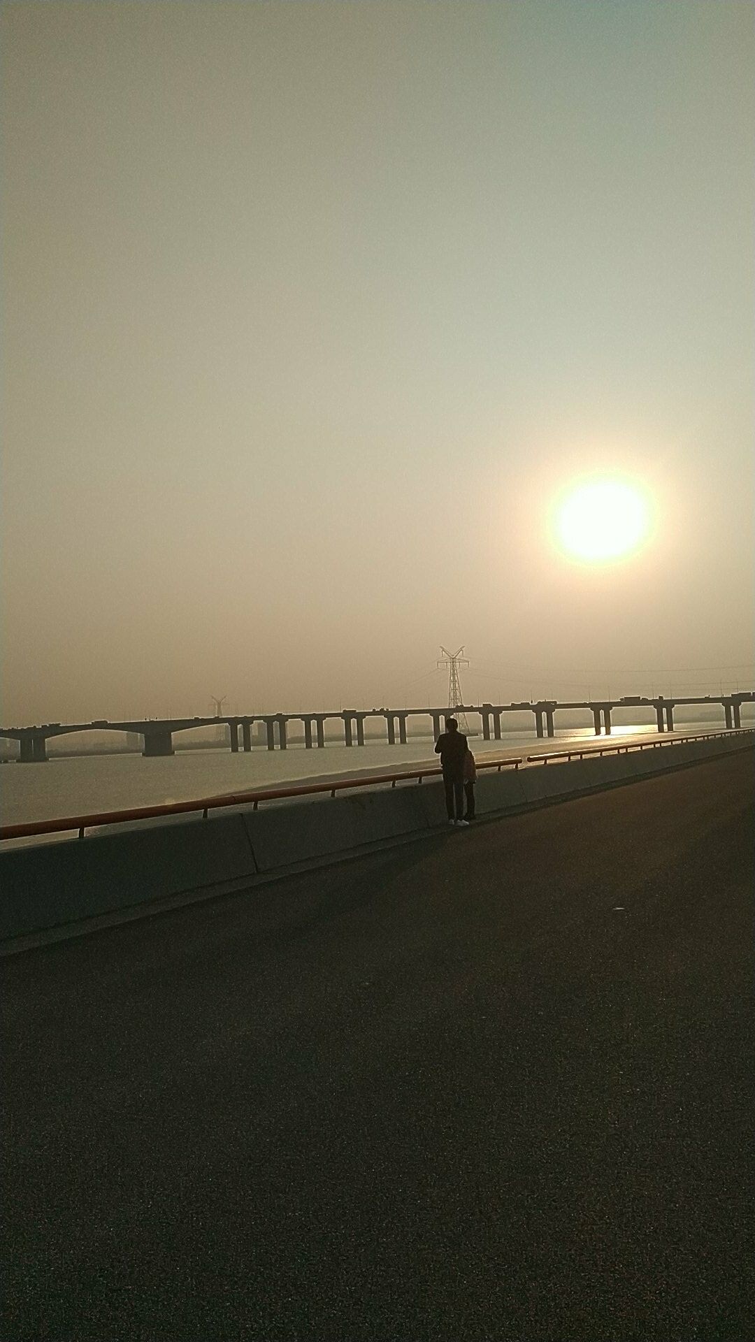 抑郁症患者该怎么慢慢走出来,抑郁症患者该如何展开自救