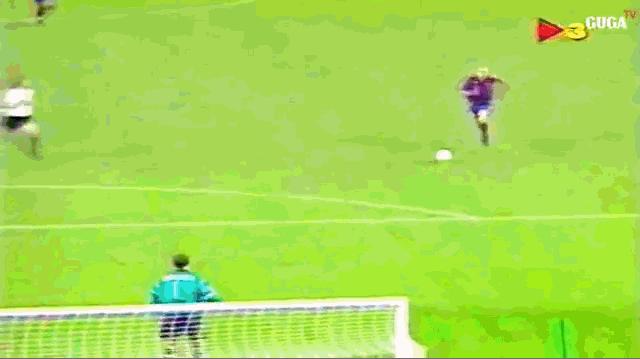 外星人罗纳尔多封神集锦,96年罗纳尔多巴西球衣