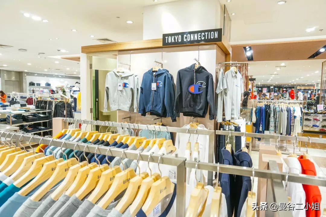 缇庡コ鏆磋蛋鏇艰胺,鎴愰兘缇庡コ璐ュ