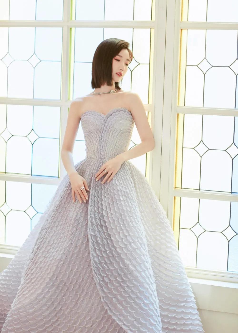 毛晓彤问心同款穿搭,毛晓彤怦然心动20岁穿搭