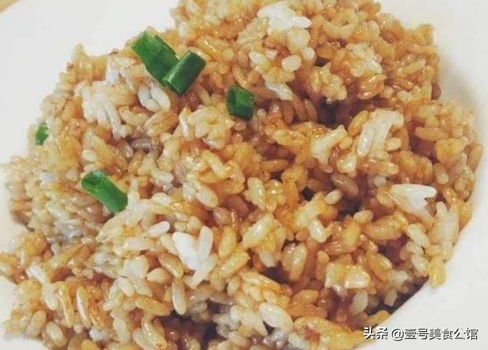 猪油拌饭最简单的做法,猪油拌饭怎么做最好吃