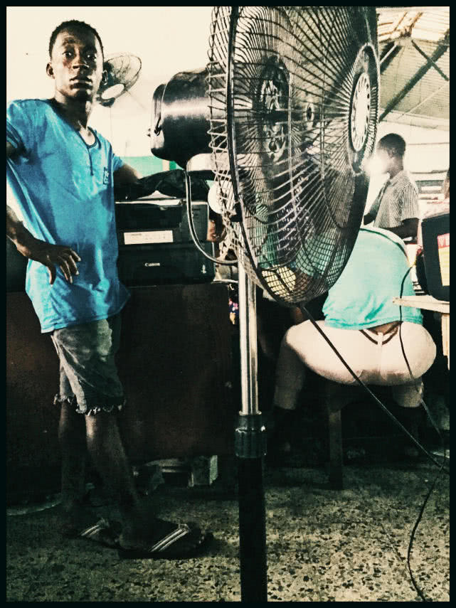 摄影师探索地方,摄影师探索世界