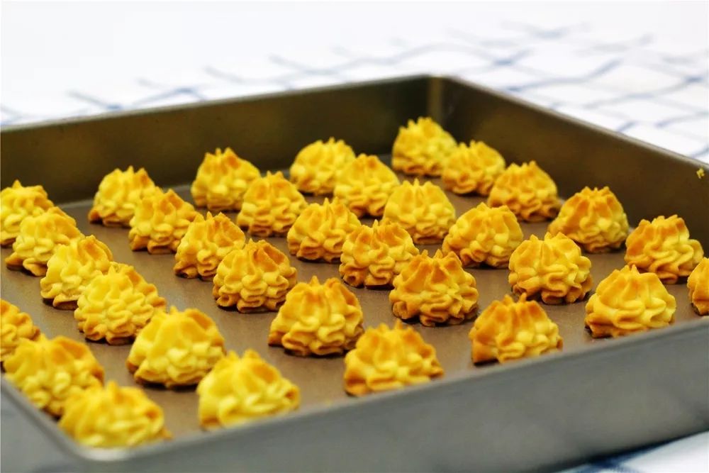 专业手法教你网红界“扛把子”——云顶曲奇,颜值与味道齐飞!