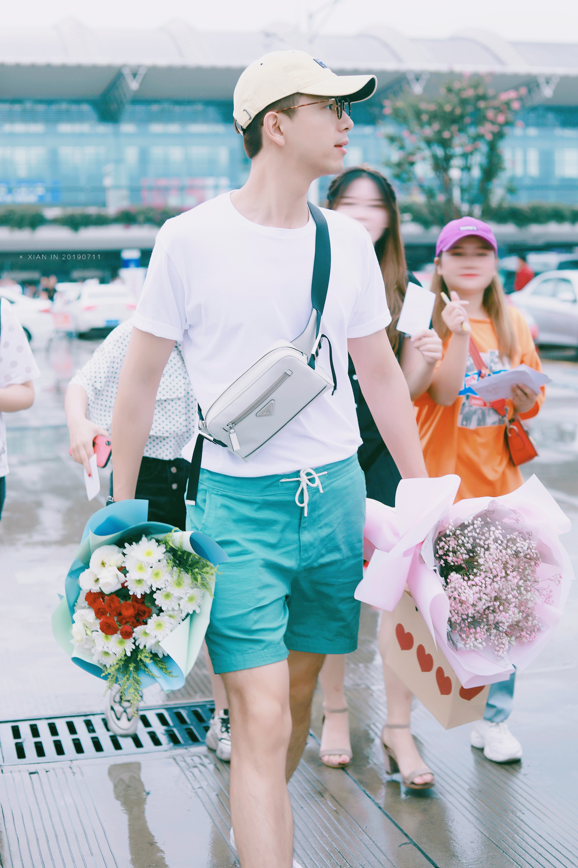 李现穿搭男生,李现穿衣搭配风格男生