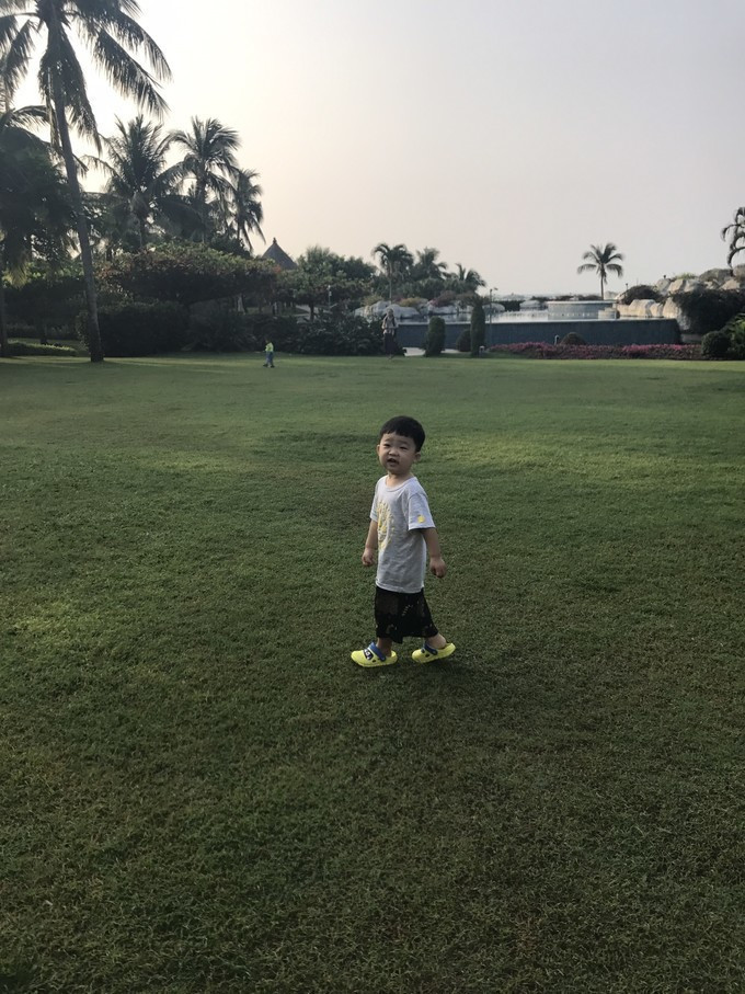 三亚的风景特别的美,感受一下三亚的气息和美景