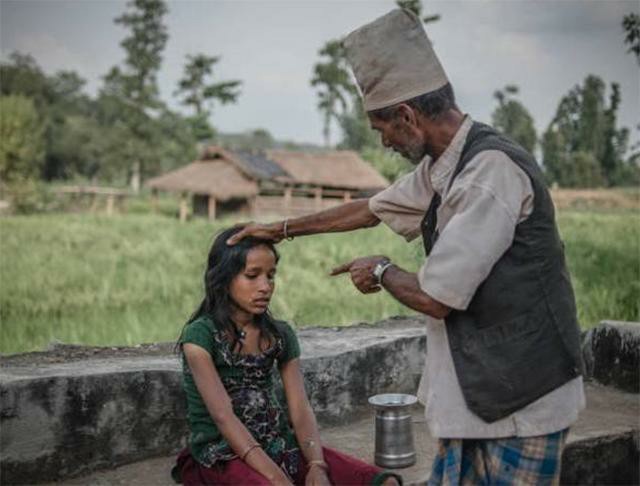 尼泊尔一妻多夫制情况如何,尼泊尔的一妻多夫制不会尴尬吗