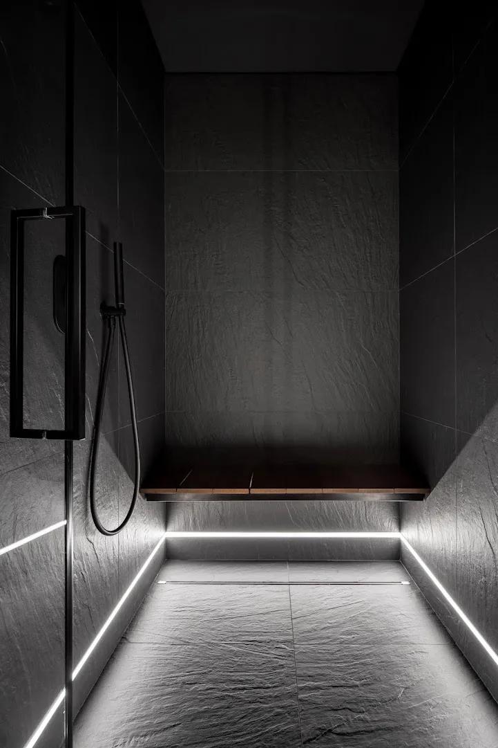 130平四口之家,20平住四口之家