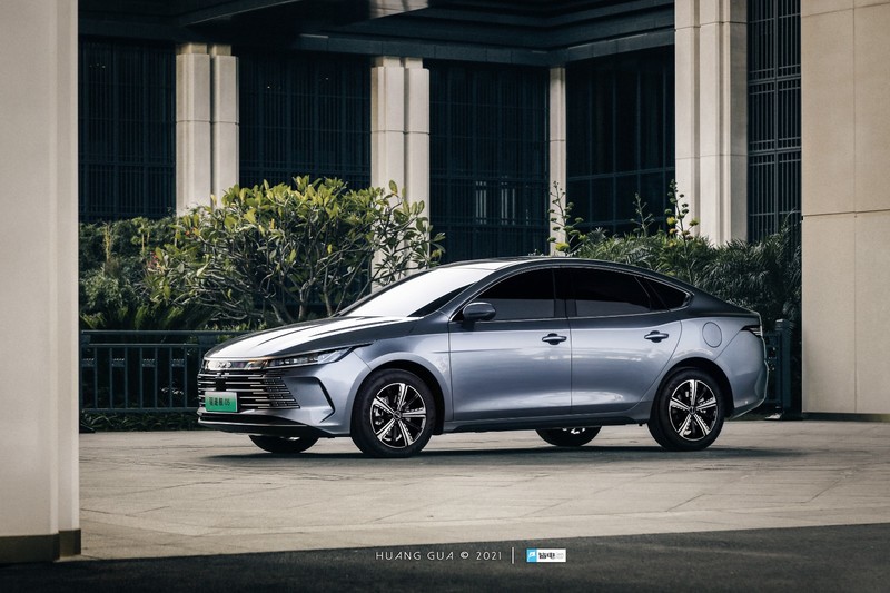 比亚迪05型驱逐舰120版本纯电续航,比亚迪驱逐舰05款哪款性价比最高