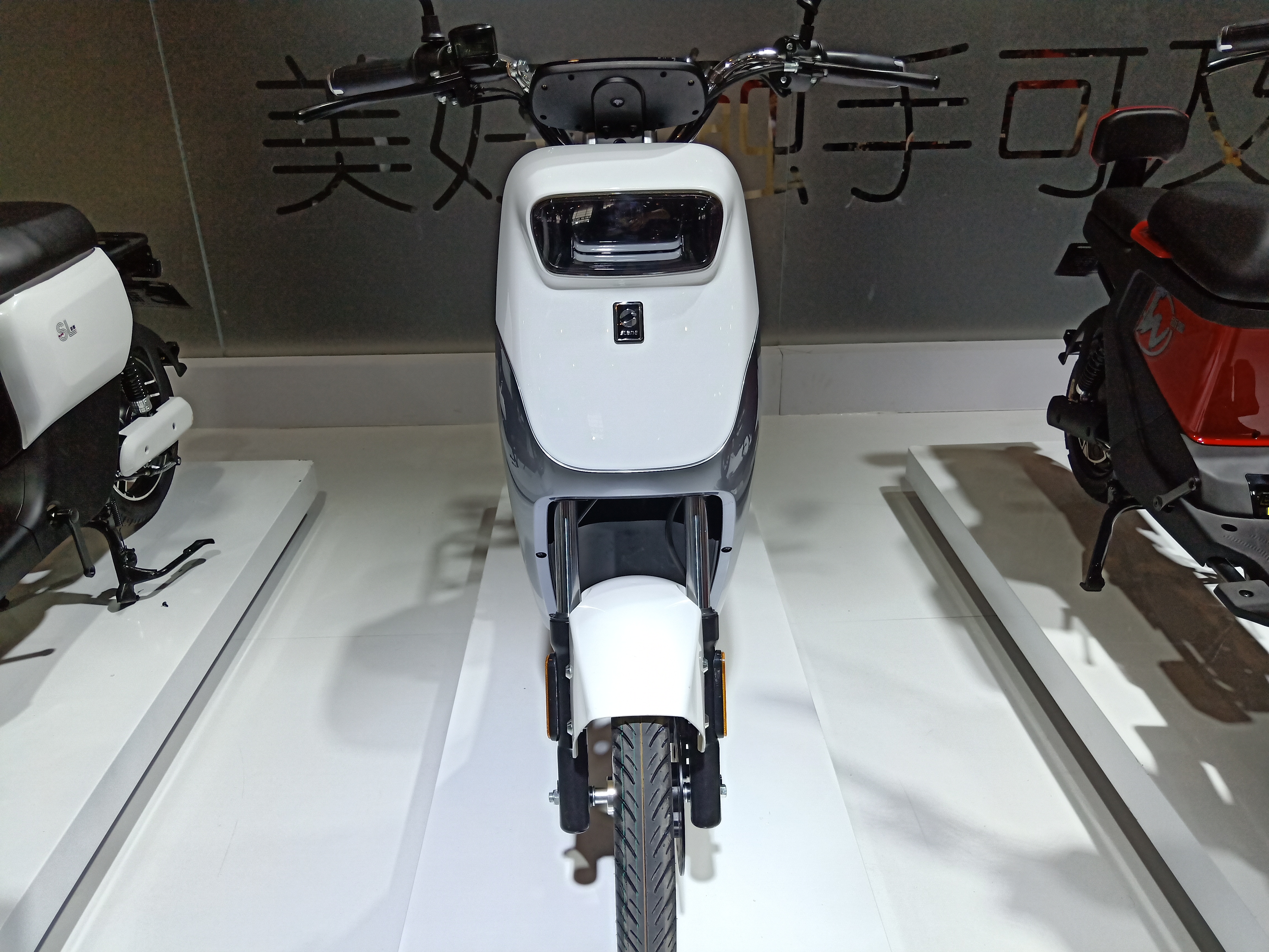 雅迪g150p和g6价格相差多少,雅迪电动车g6最新款