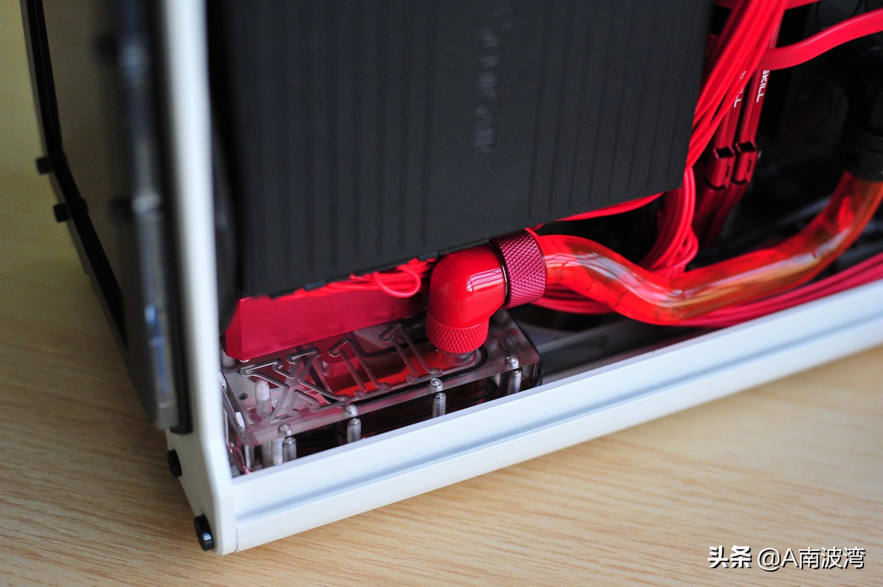 accx11机箱能装什么型号主板,accx11机箱一体水冷方案