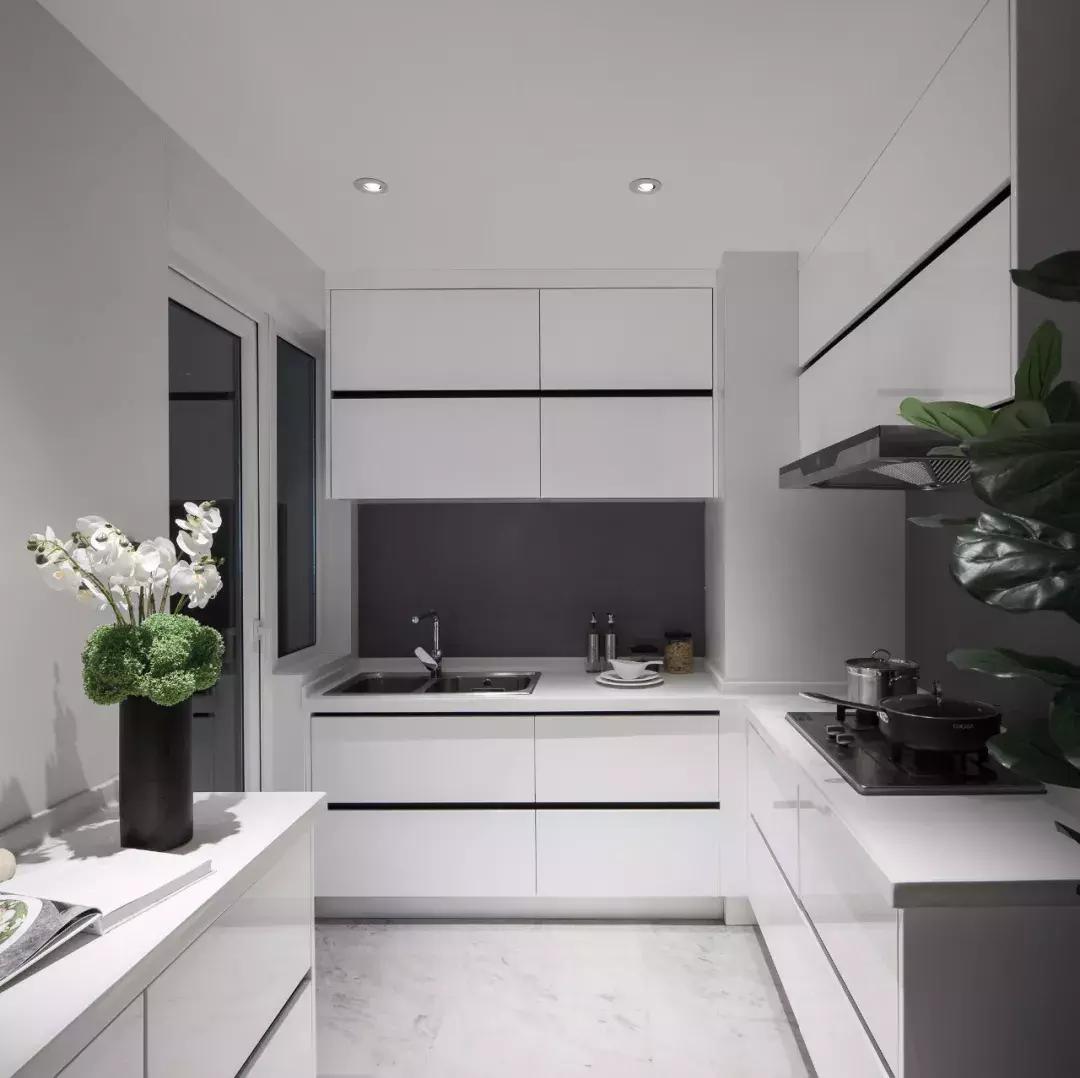 厨卫吊顶用大铝板还是小铝板好,厨卫吊顶用水泥板还是防水石膏板