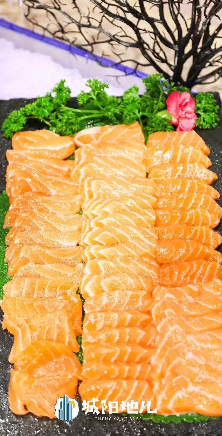 人均不到300的自助餐厅四星级酒店,海鲜自助高性价比酒店推荐