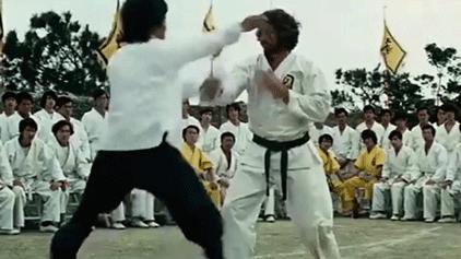 李小龙的腿法招式名称,李小龙的腿法和绝招