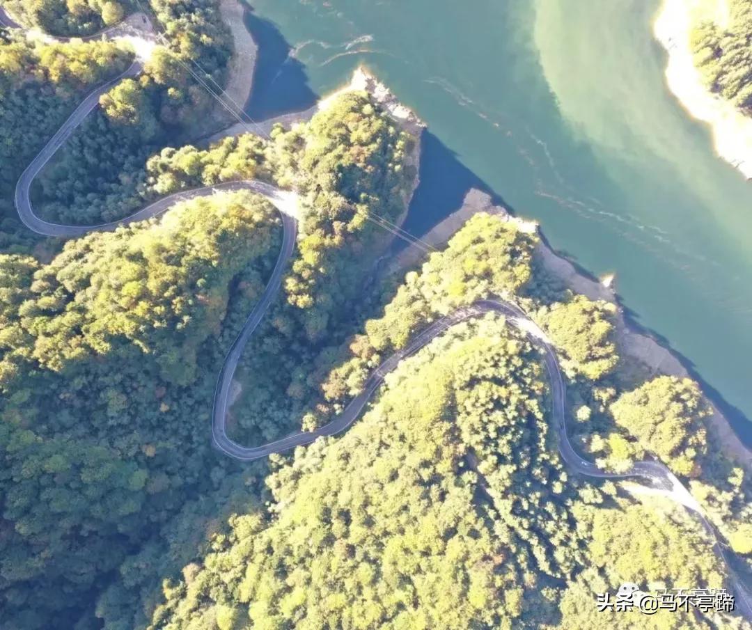 在家葛优躺的视频,晚上在家葛优躺视频