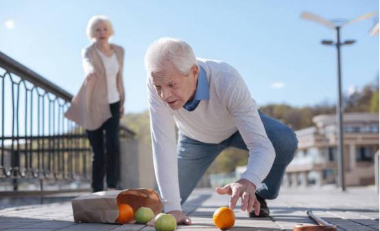 憋尿久了会出现什么症状怎么恢复,憋尿久了会出现什么症状