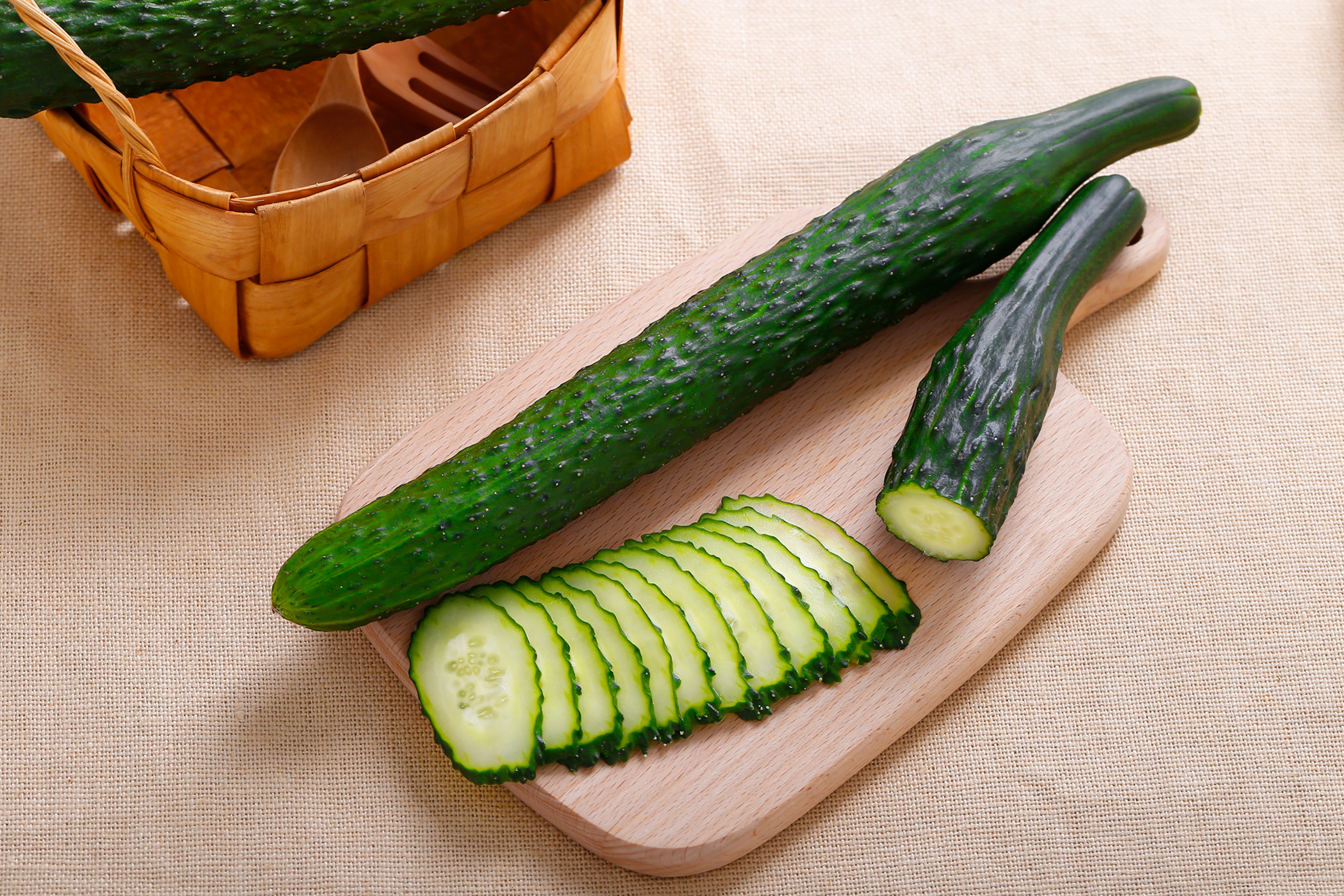 芹菜鸡肉、栗子牛肉原来不能一起吃！4对食材不能同食，长见识