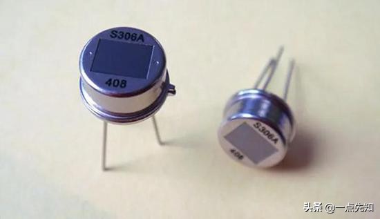 从军事技术*锁封**到抗疫立神功国产红外芯片十年崛起路