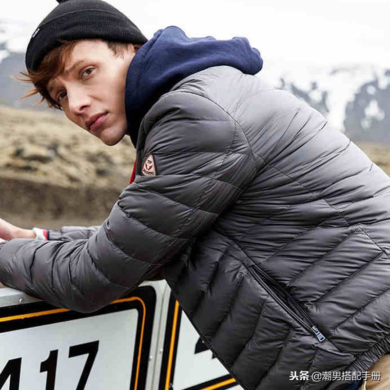 男士羽绒服100两件,30-40男士羽绒服套装
