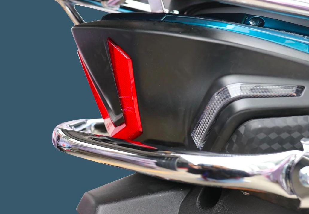 台铃新出48v能跑多远,台铃小刀哪个续航长