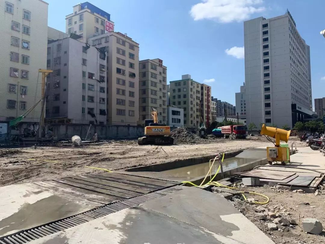 今年值不值得入手的房,上学买学区房刚需买房看配套