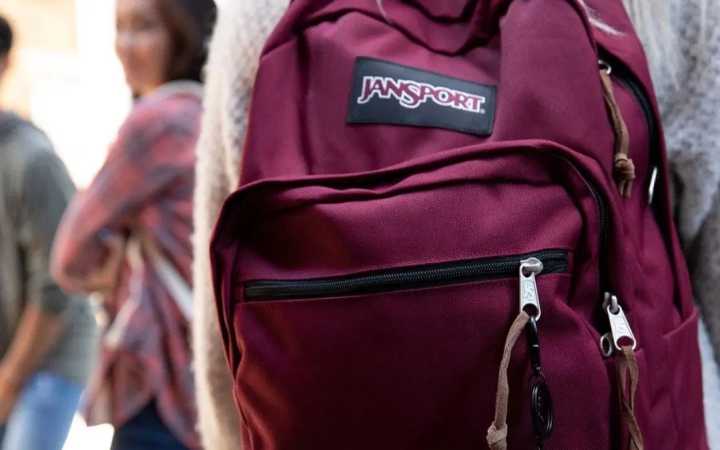 开学季买什么样双肩包,平价大容量不是开学背的双肩包