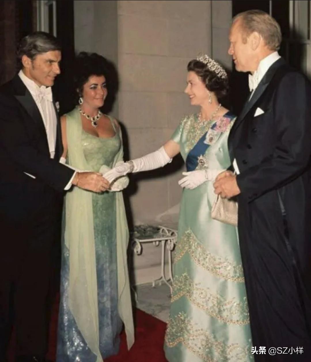 伊丽莎白泰勒传奇人生,伊丽莎白泰勒戴钻石