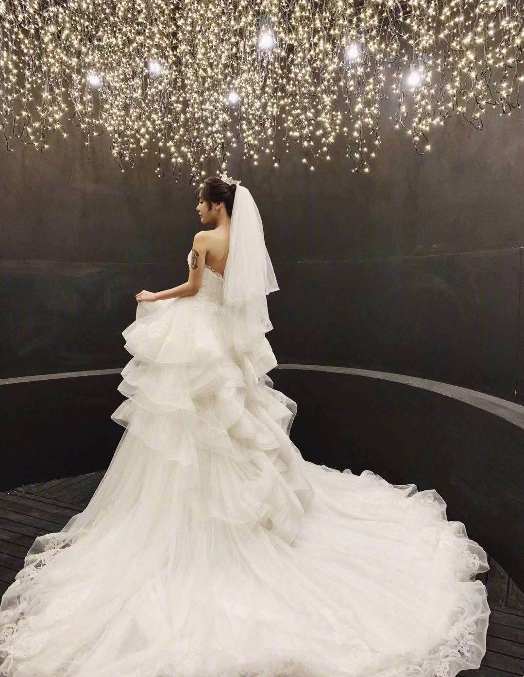 韩安冉变形计和谁结婚了,韩安冉在变形计和谁谈恋爱