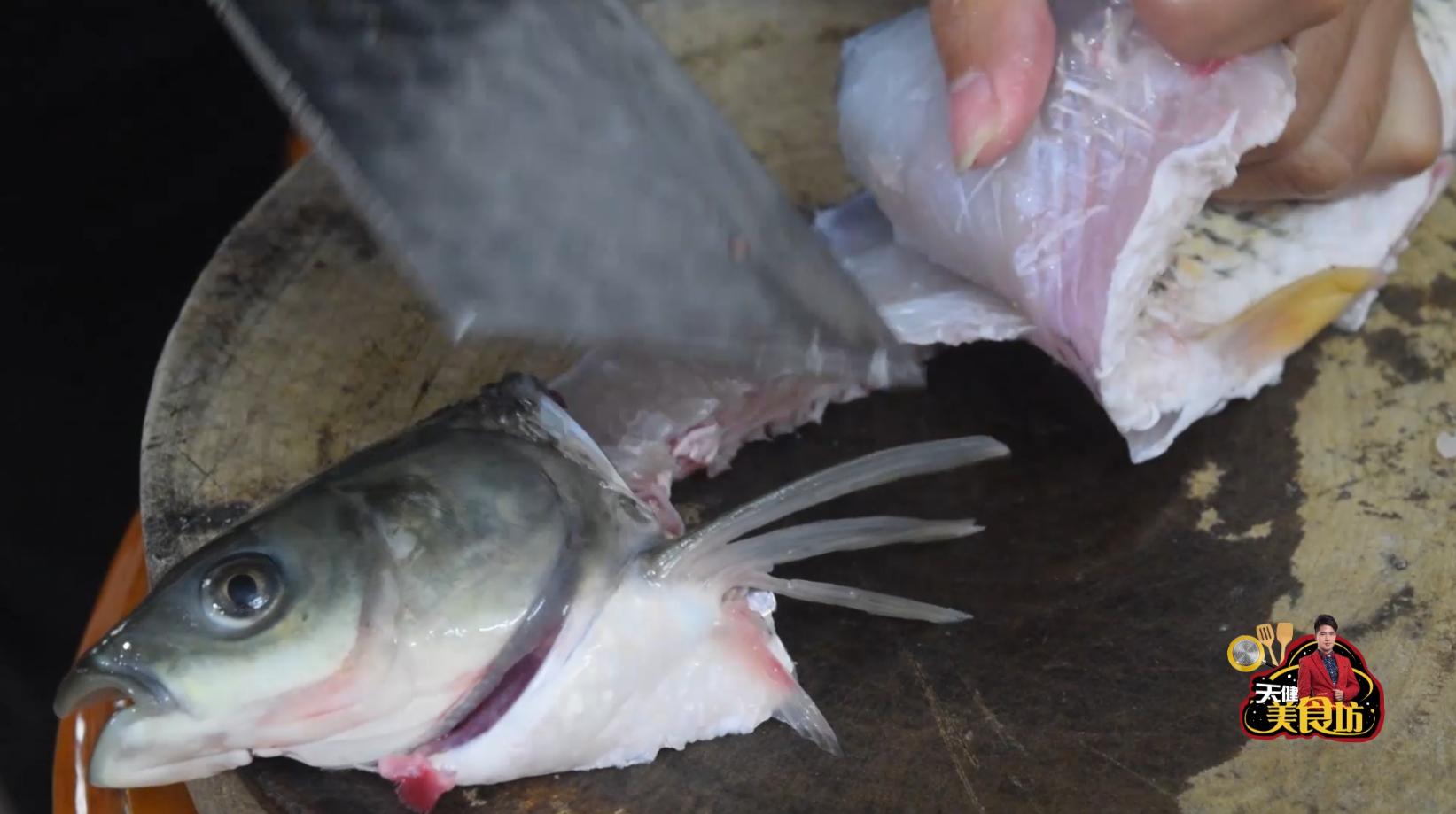 酸菜鱼正宗的家庭做法,海底捞酸菜鱼的做法和步骤