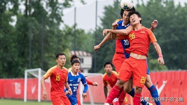 中国vs巴西世界杯2002李铁,跑不死的俄罗斯足球队图片