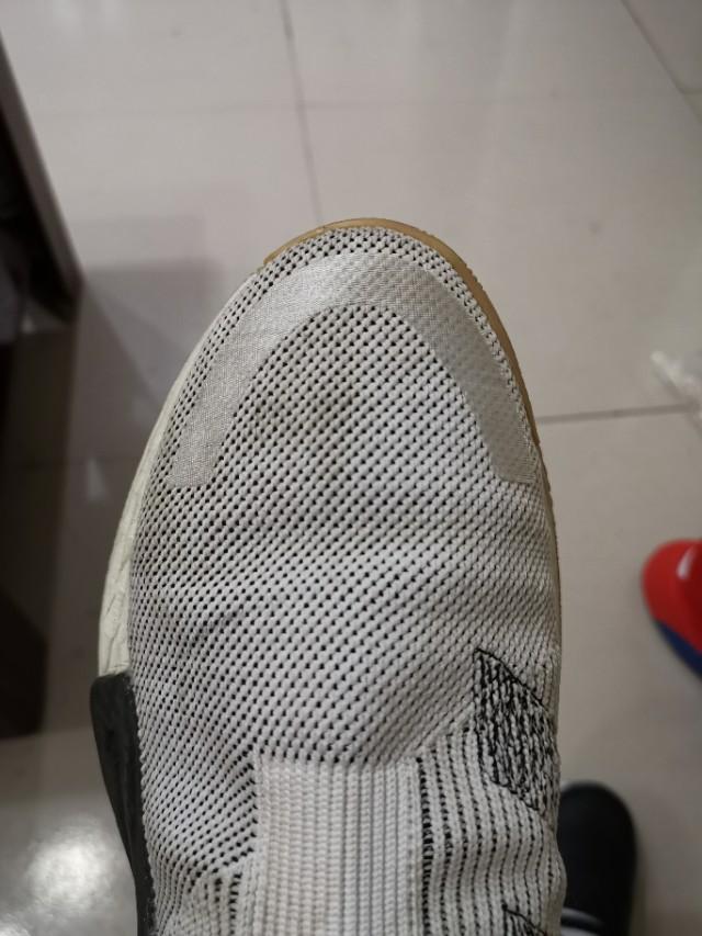 米切尔蜘蛛测评,阿迪达斯米切尔一代配色