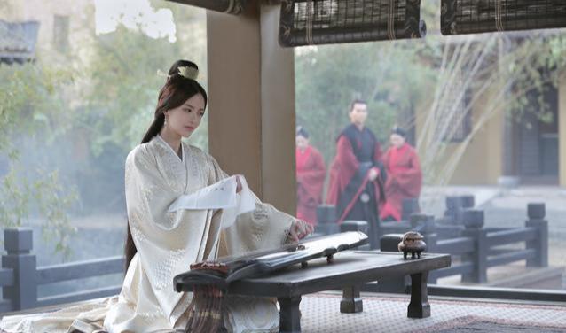 曹植真的钟情于甄宓吗,曹植得知甄宓嫁曹丕的真相