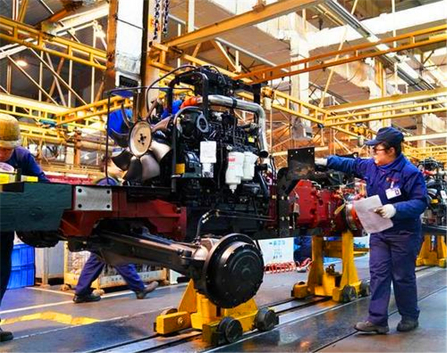 毛主席亲自选址的洛阳一拖，为什么没像二汽一样乘上“东风”？