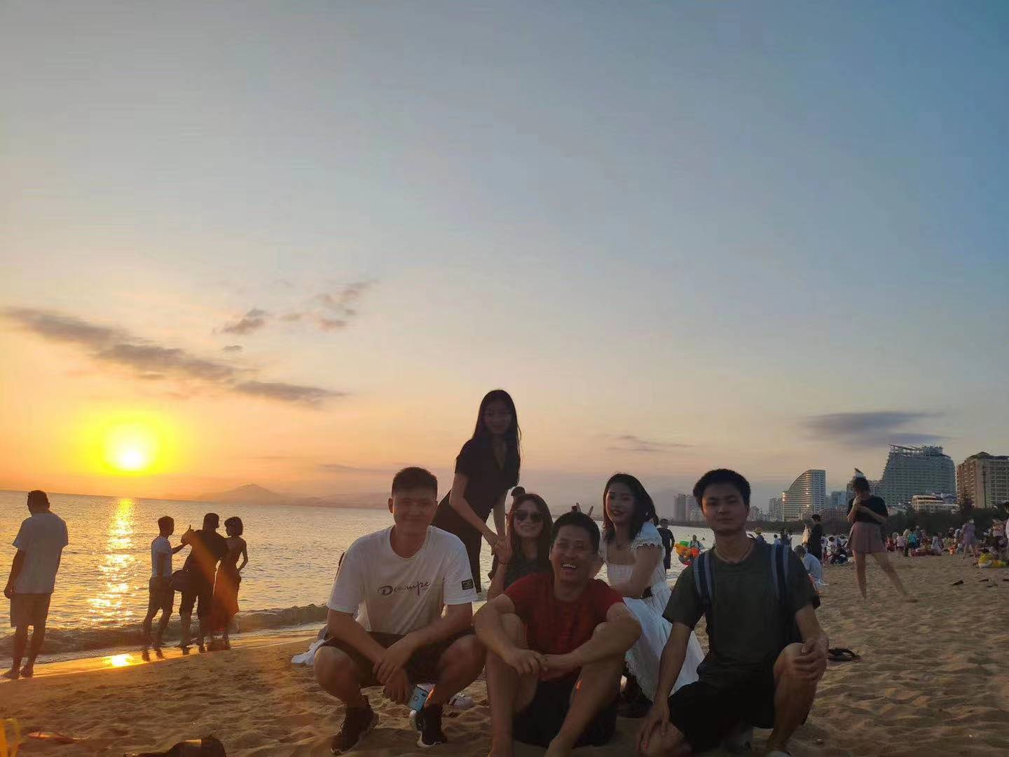 一年一轮回，百万欠款再创业又入坑？