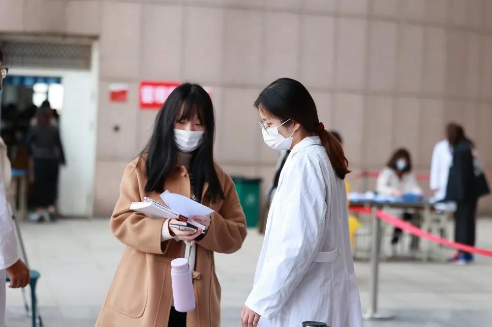 齐鲁师范大学章丘新冠疫苗接种,理工大学接种新冠疫苗