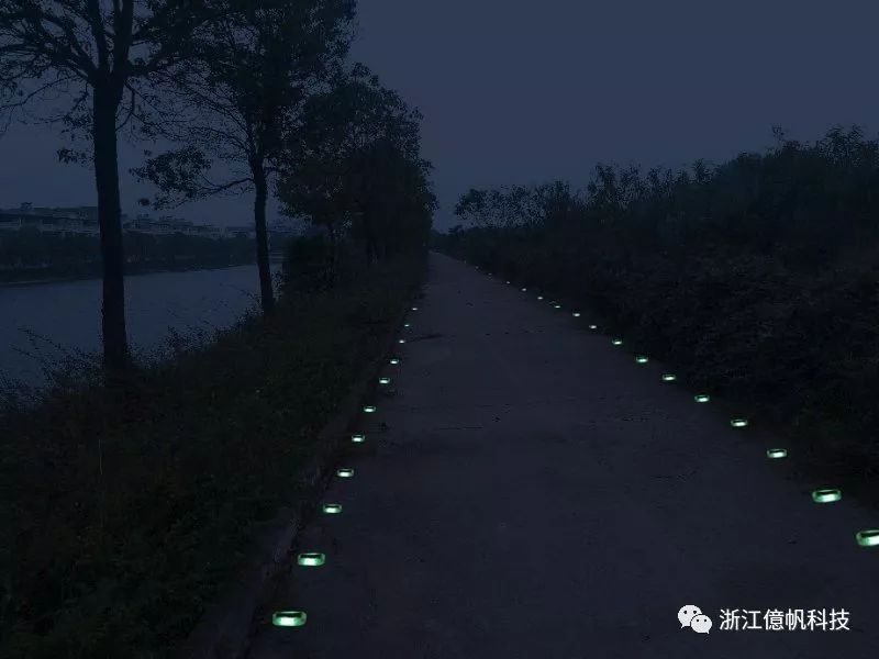 不用电发光冷热水龙头,自发光不发光怎么调