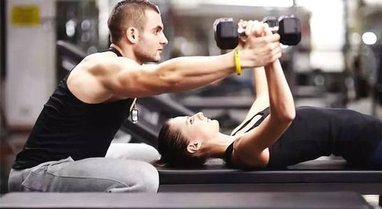 想要胸腰练得好,练胸的正确顺序现在教会你