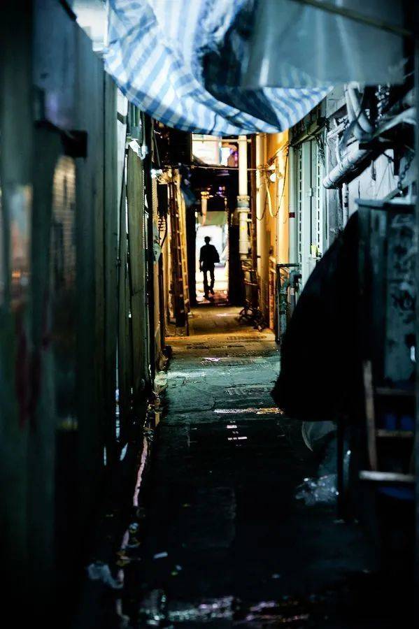 香港电影倒闭公司,香港电影衰败的标志