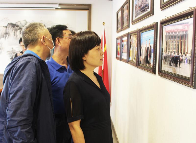 静松播报|潜江市委常委王玉梅一行到访四川省湖北商会