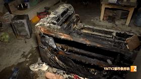 电闸拉下来了却着火了,电闸推上去电灯炸了